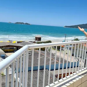 https://praia-pousada-tatuira.santa-catarina-brasil.com