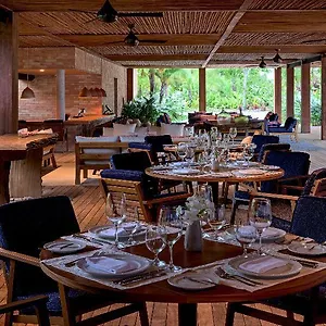 https://fasano-trancoso.hotelsportoseguro.com